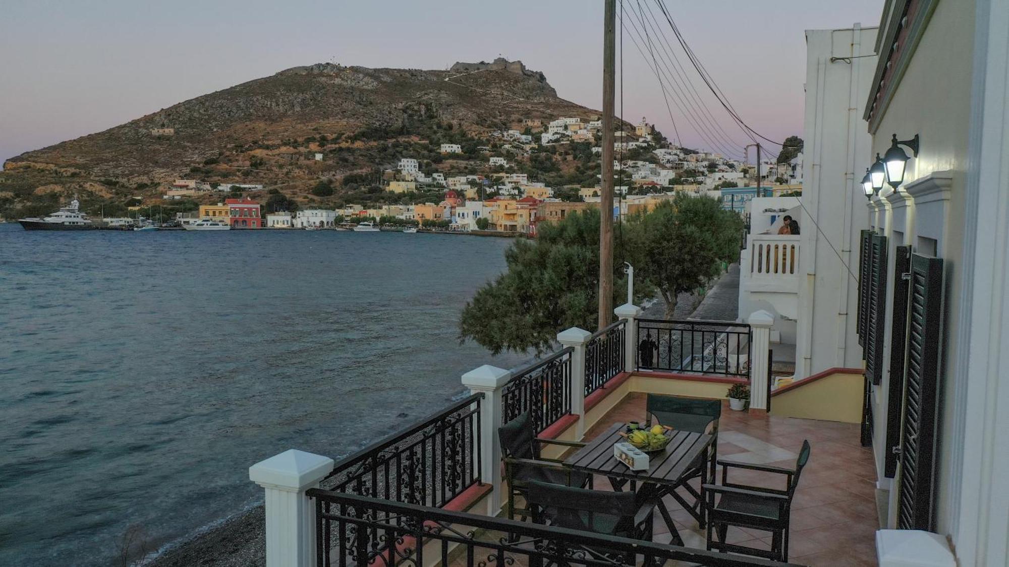 Sette Venti Apartment Agia Marina  Bagian luar foto